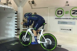 Alex Dowsett Team Movistar se prepara para ser el ciclista mas rapido del mundo UCI