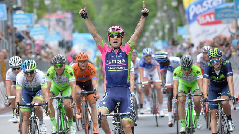 Diego Ulissi retorno a la victoria en la etapa 7 del Giro de Italia